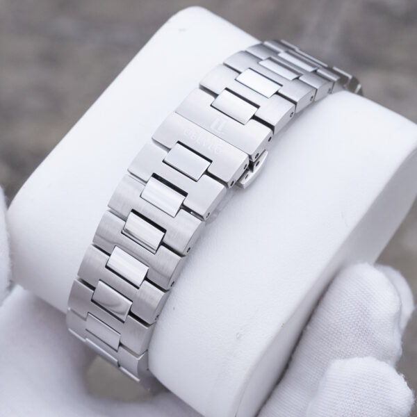 FM‑YWL‑D‑YWYS FM Series Watch, 42mm Case, Steel Strap, White Dial