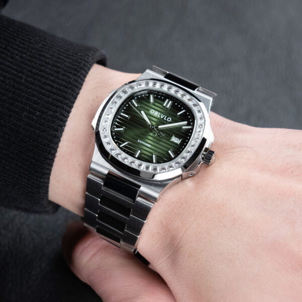 FM Series 42mm Timepiece, Forest-Toned Dark Green Dial, Steel Chain Bracelet FM-YWL-D-YGYS